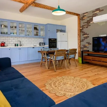 Fethiye Kayakoey'De Oezel Havuzlu 10 Kisilik Villa Nazen 빌라