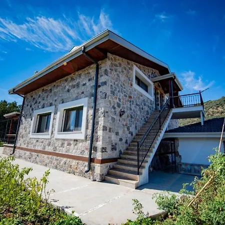 Fethiye Kayakoey'De Oezel Havuzlu 10 Kisilik Villa Nazen * 페티예