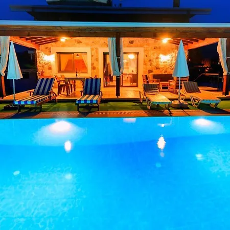 Villa Fethiye Kayakoey'De Oezel Havuzlu 10 Kisilik Villa Nazen *